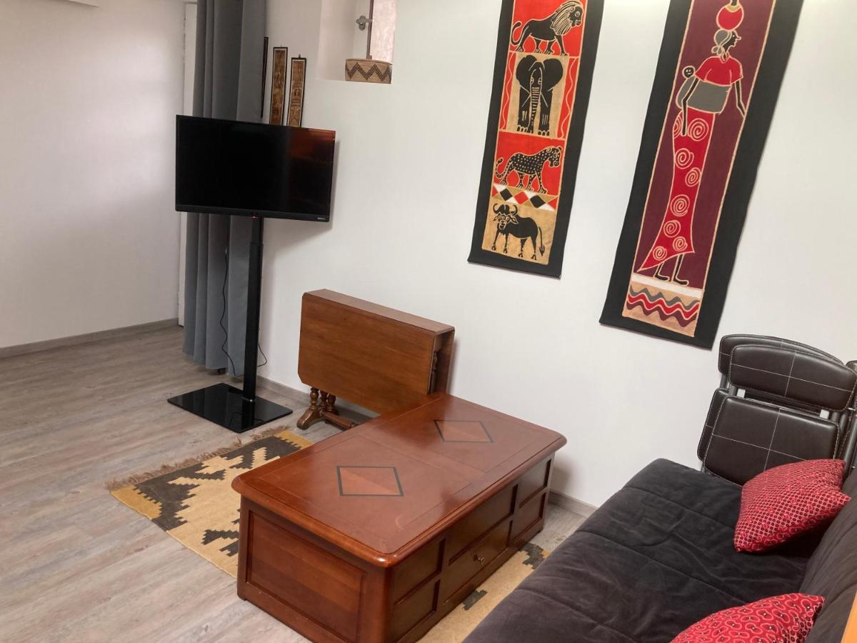 Chambre D'Hotes Les Roches Corme-Royal Bagian luar foto